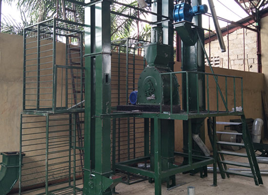 Palm kernel crushing and separating machine