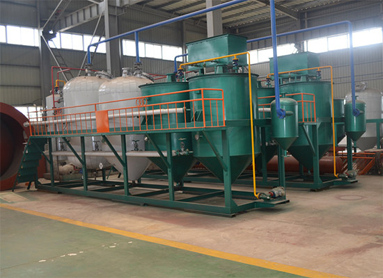 What is the vegetable oil refining process?