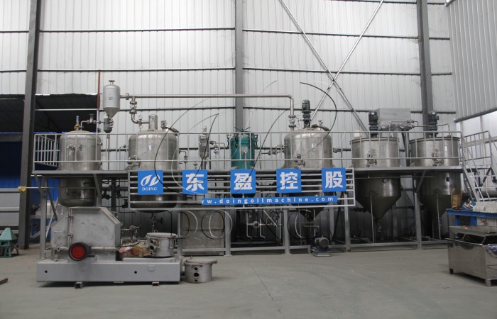 Small scale batch type edible oil refining plant.jpg