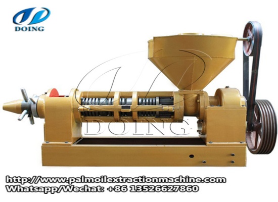 A Cameroonian client successfully signed a sunflower oil extraction machines contract with Henan Glory Company