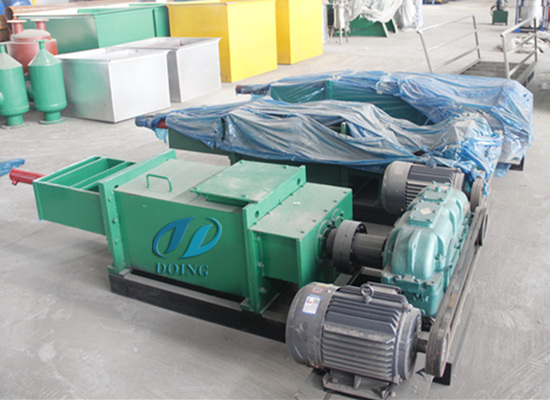  1tph double screw palm oil press machine delivering to India
