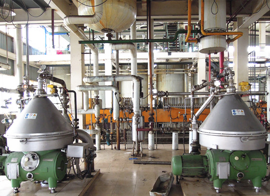 Fully automatic continuous soybean oil refining machine